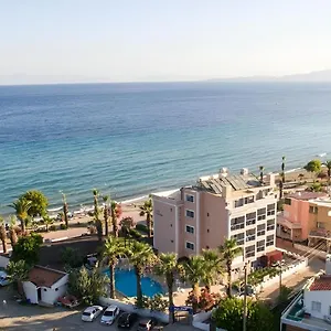  Otel Holiday